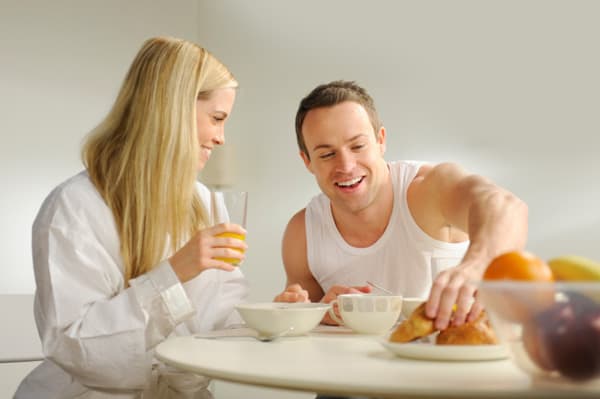 How To React The Morning After A Hookup - Xpress.com